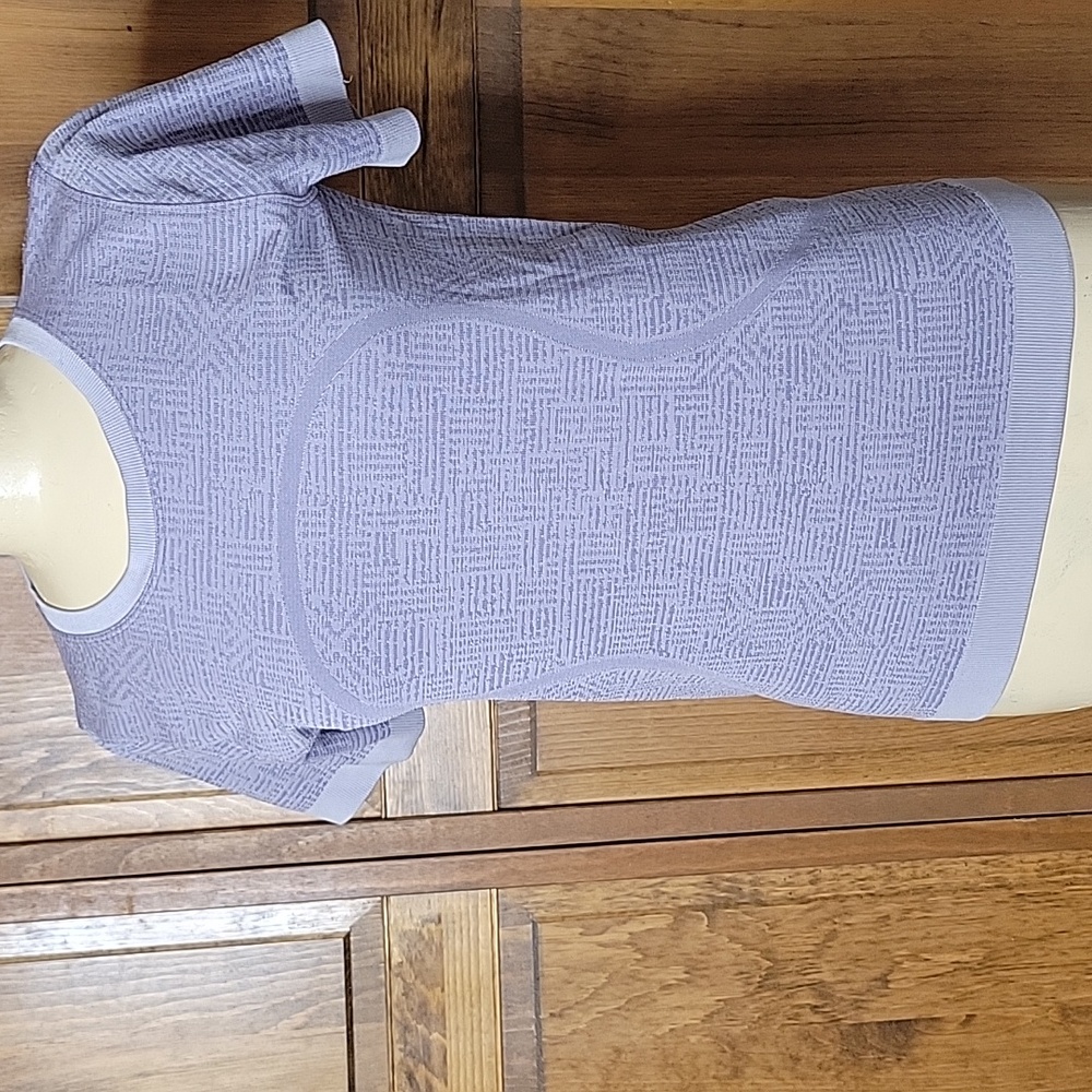 Lululemon SWIFTLY TECH Short Sleeve Shirt